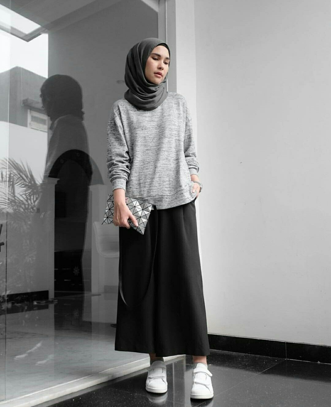 Style baju hijab simple yang sederhana
