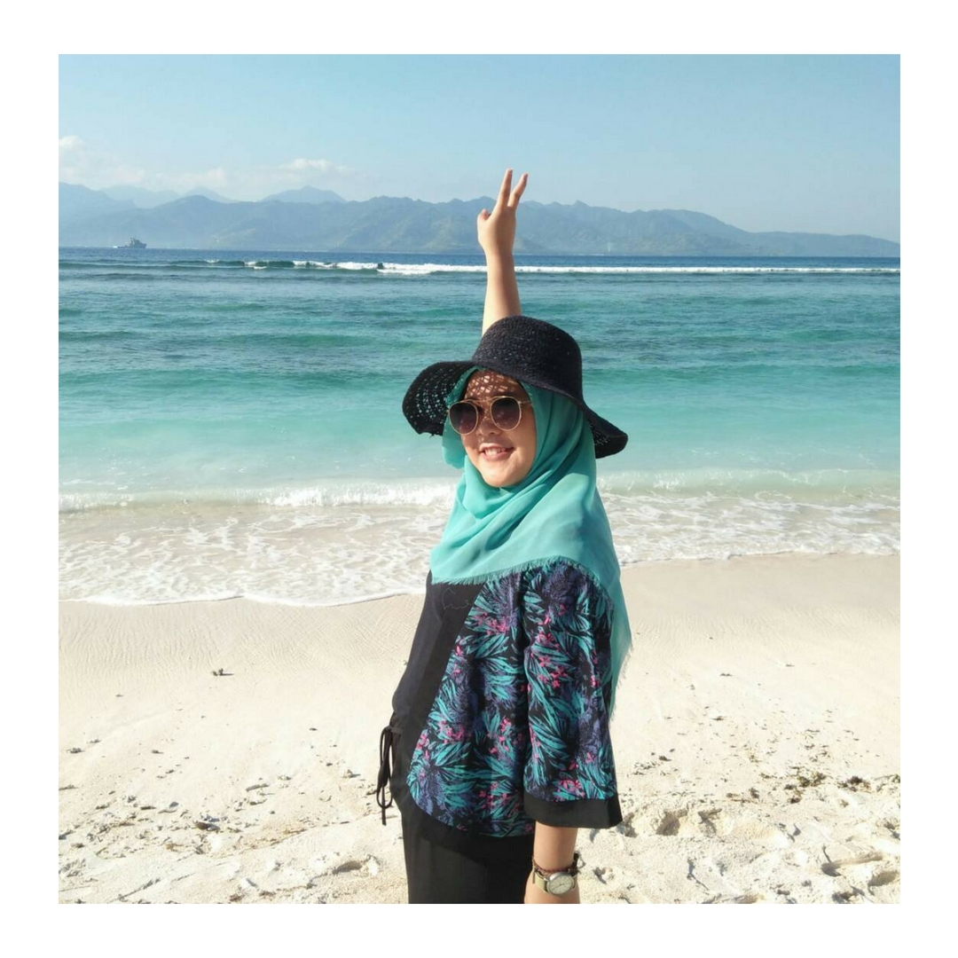 Outfit Hijab Ke Pantai - langkung.com