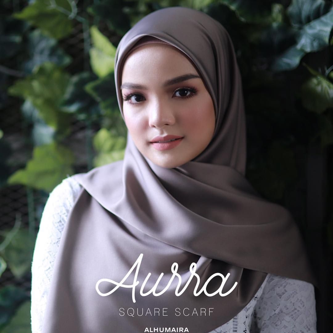 tutorial hijab pashmina satin yang elegan