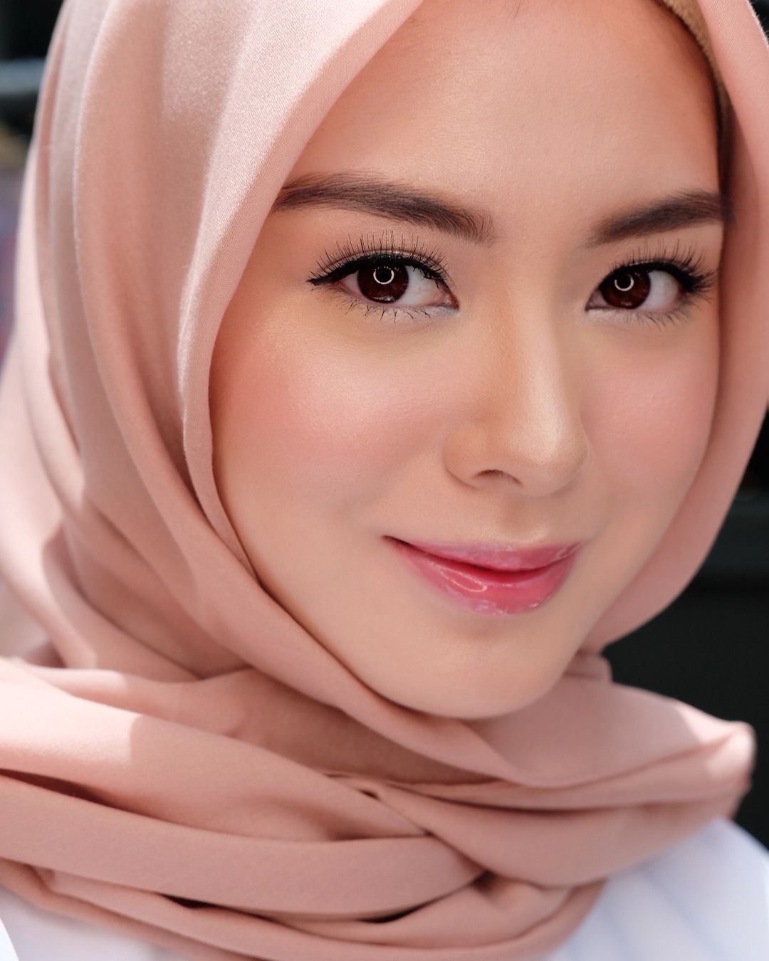Tutorial make up natural hijab ala Korea