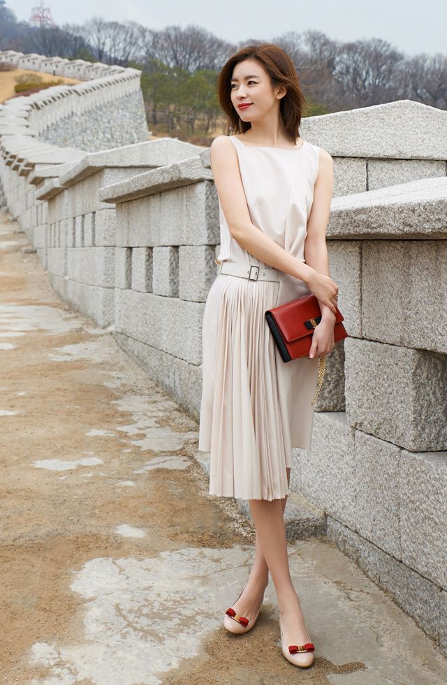 HAN Hyo Joo L’Icona Ferragamo